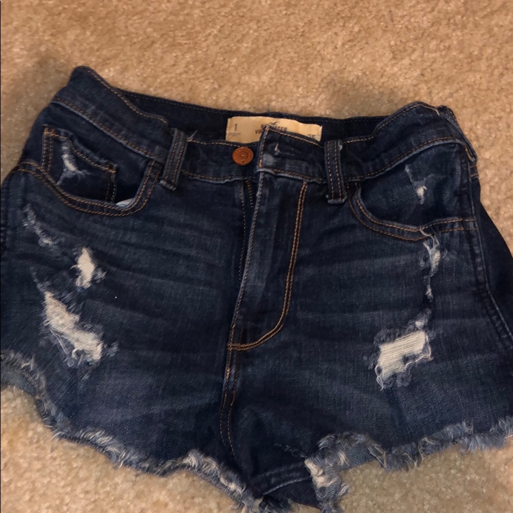 Hollister High rose shorts size 1
